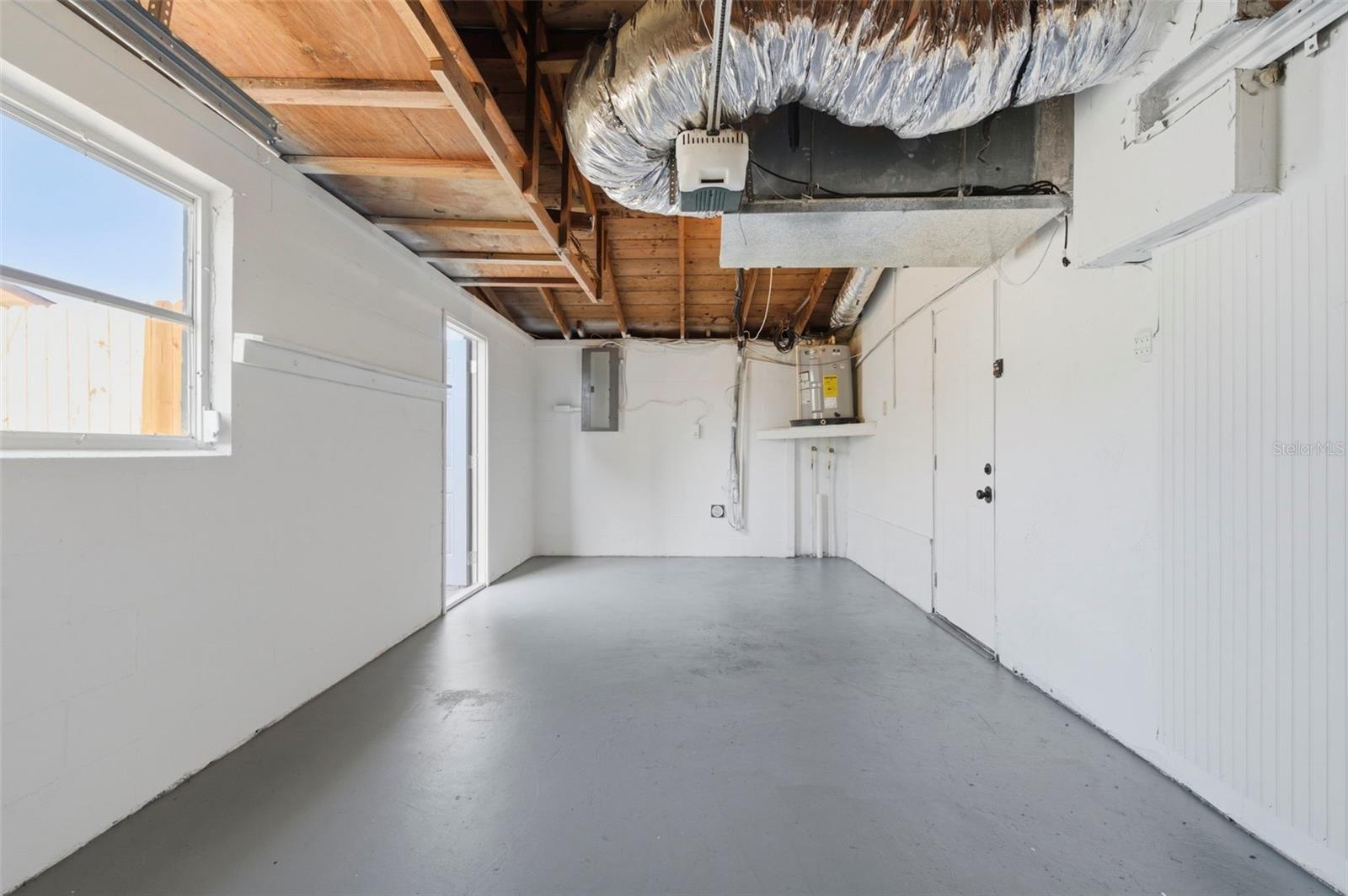 HOLIDAY HILLS - Residential