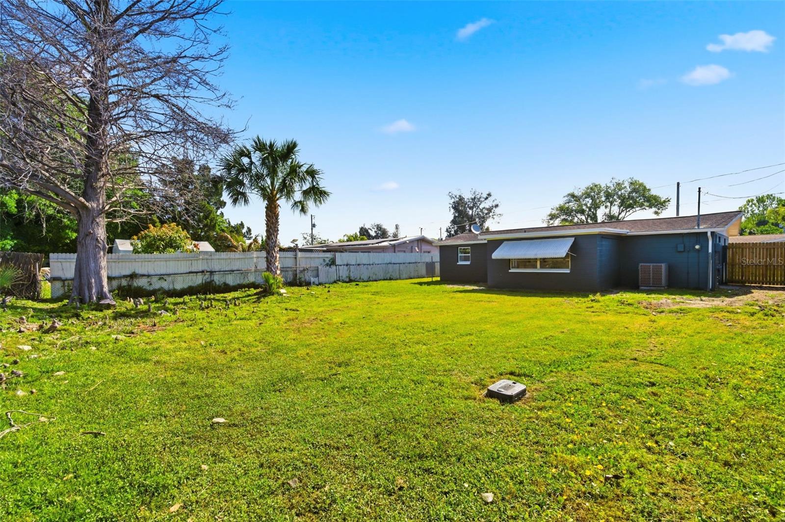 HOLIDAY HILLS - Residential