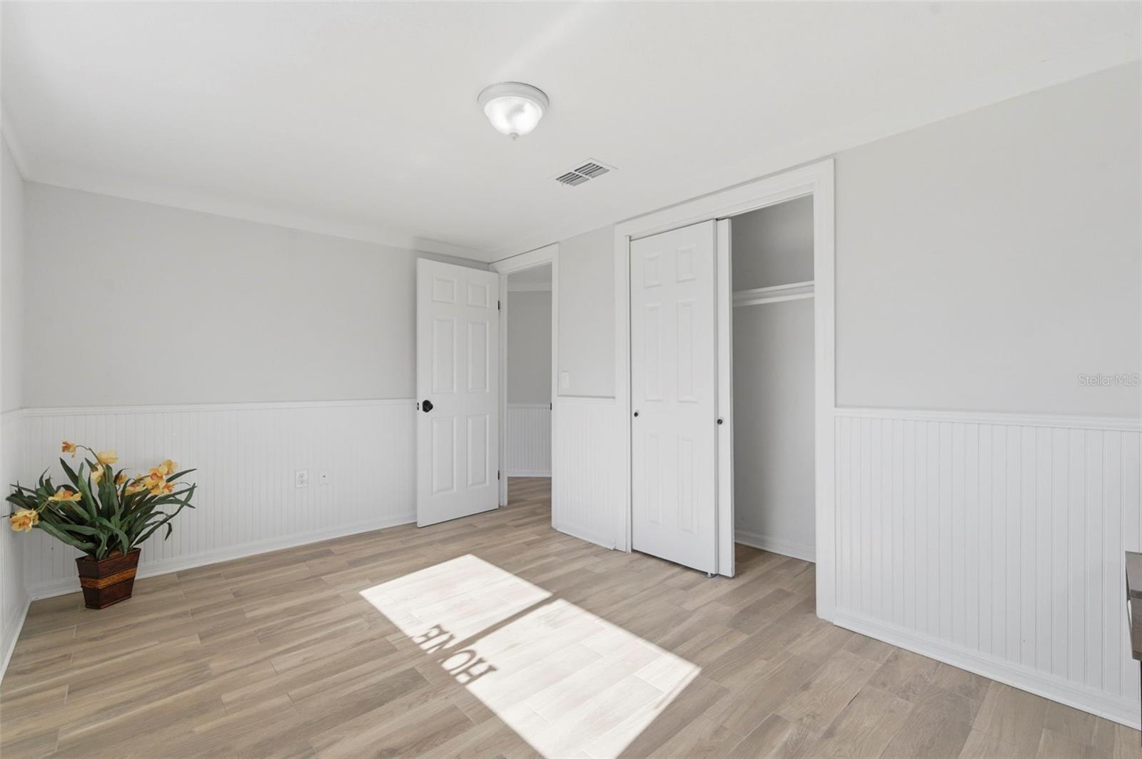 HOLIDAY HILLS - Residential