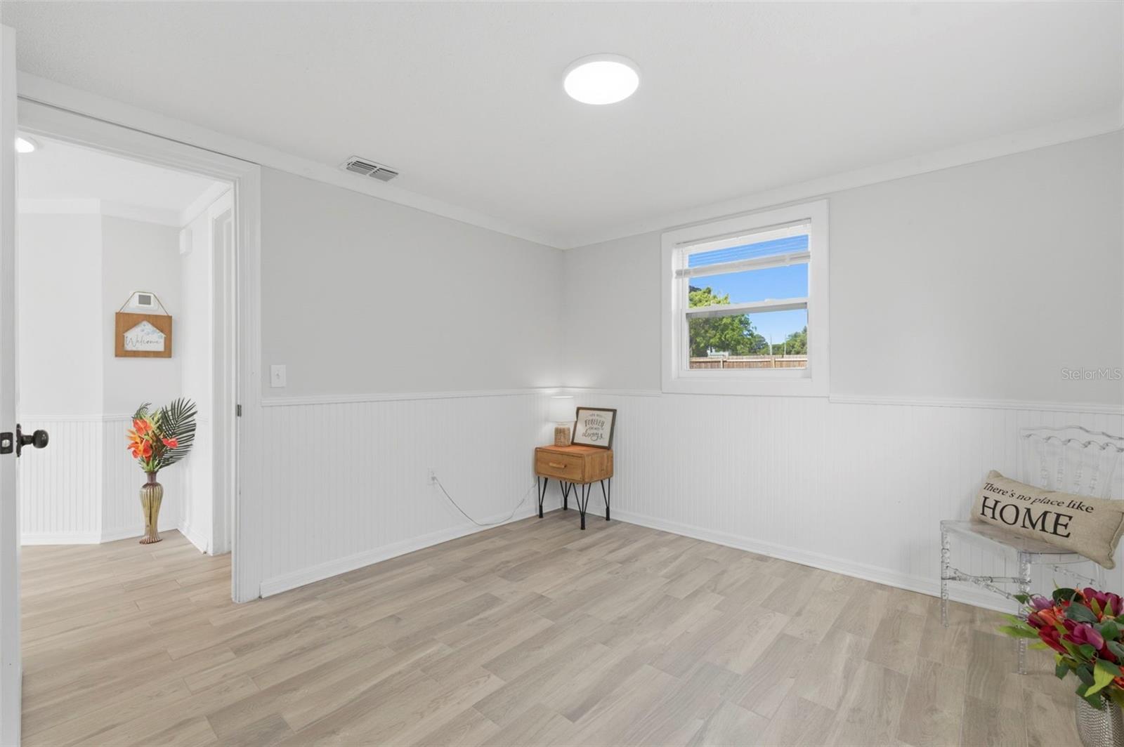 HOLIDAY HILLS - Residential