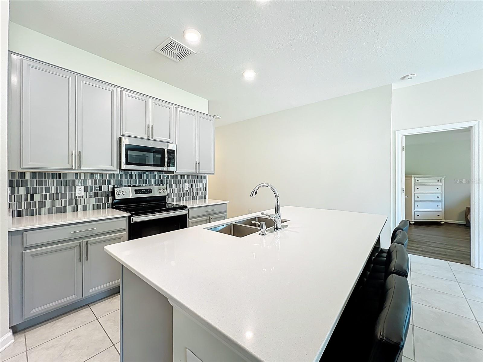 GREATER LAKES PH 4 - Residential