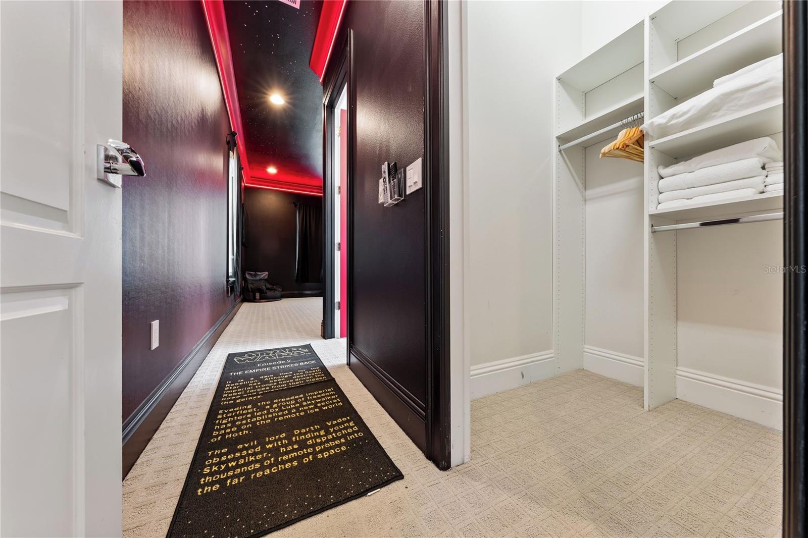 REUNION WEST VLGS NORTH - Residential