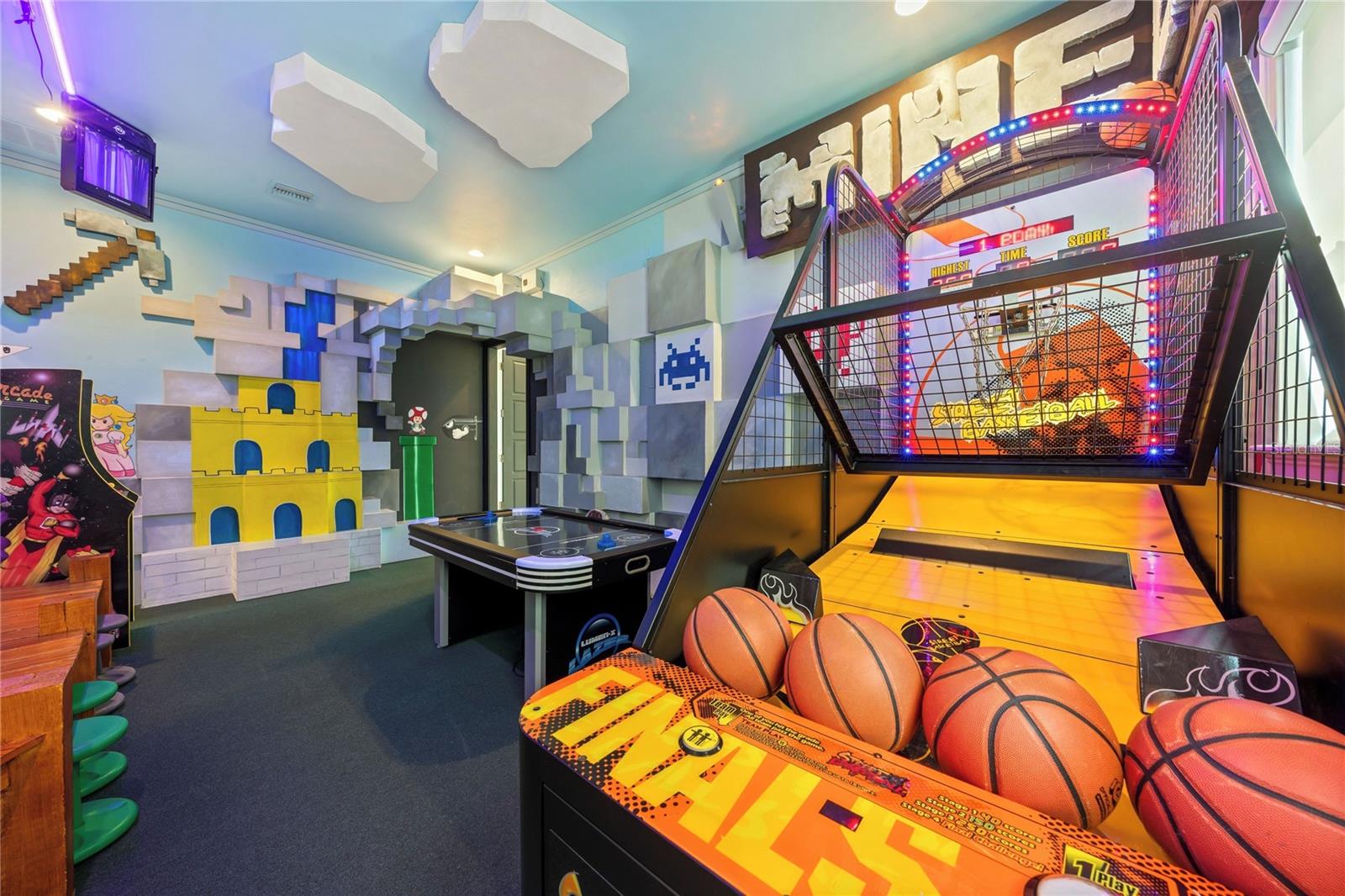 REUNION WEST VLGS NORTH - Residential