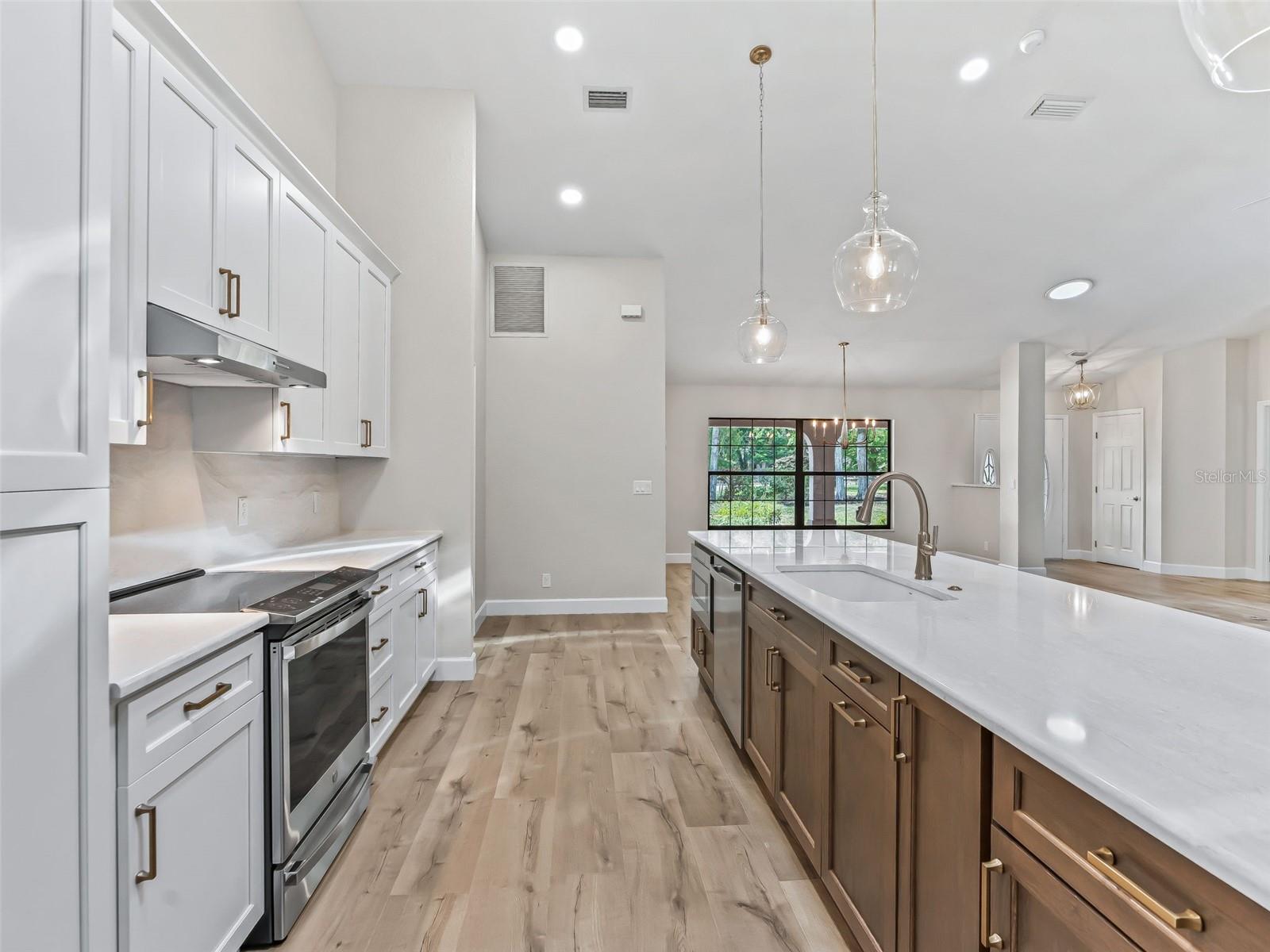 FINISH LINE - Residential