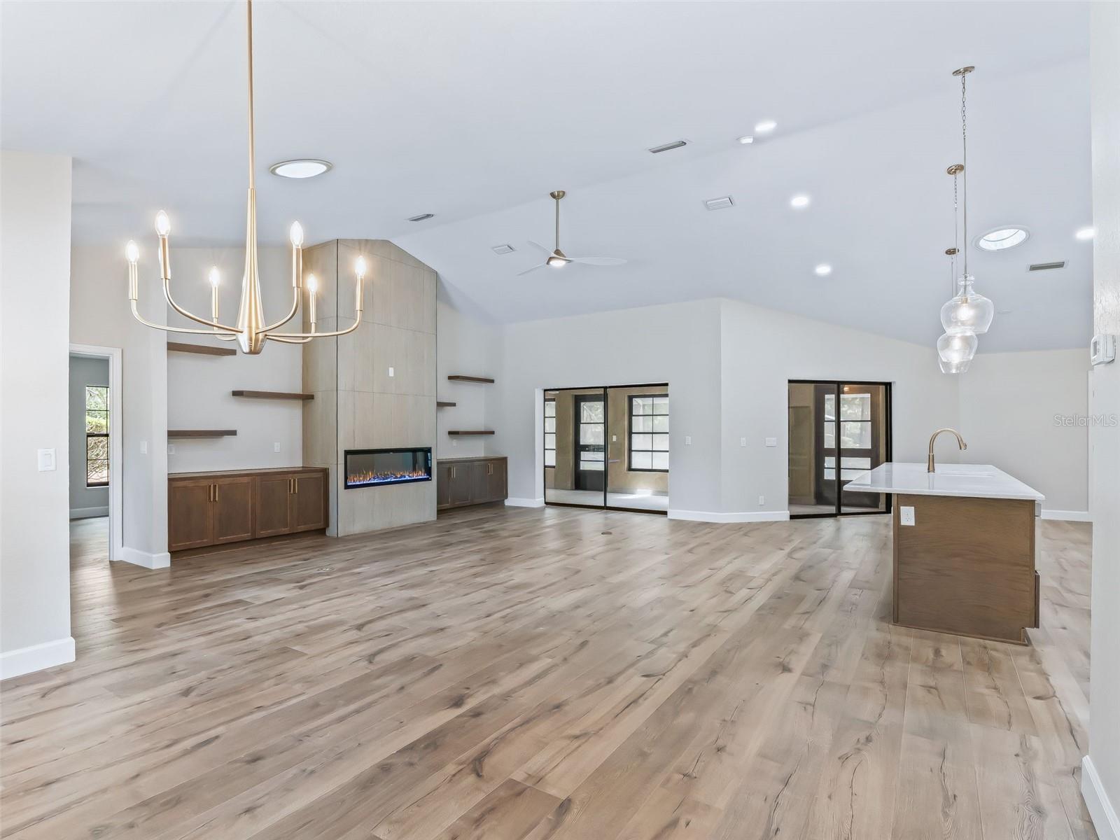 FINISH LINE - Residential