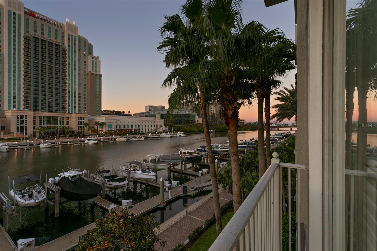 PARKCREST HARBOUR ISLAND CONDO - Residential