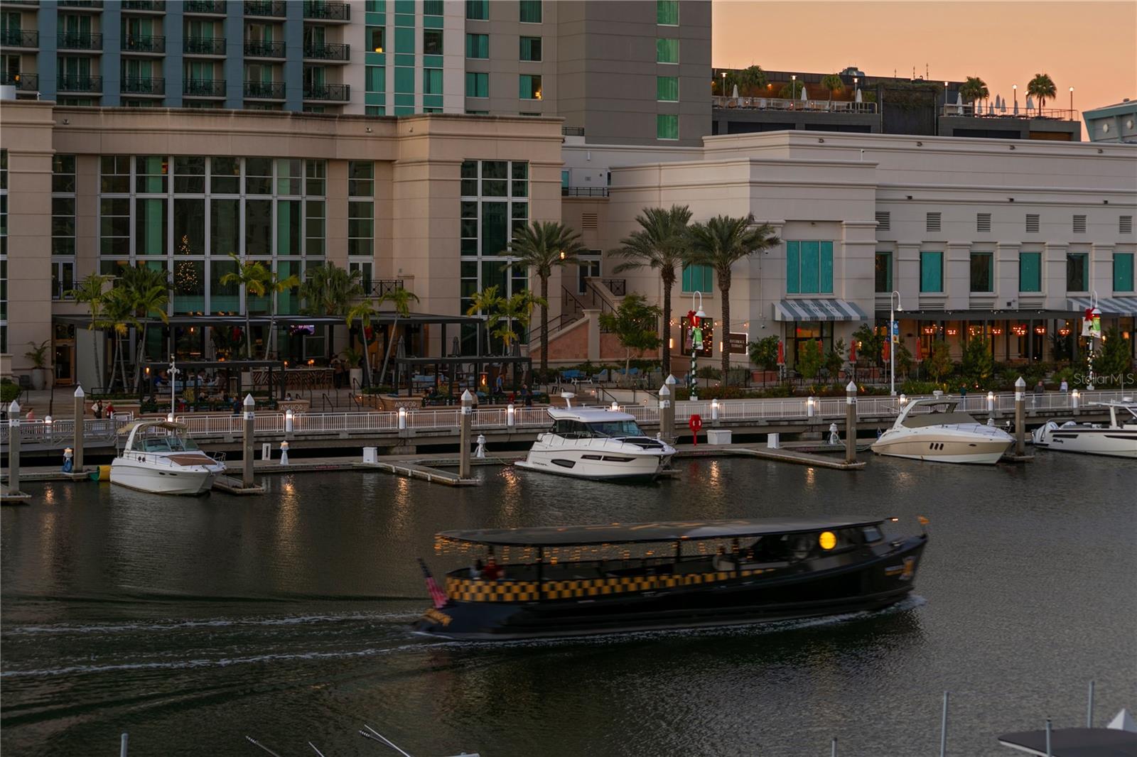 PARKCREST HARBOUR ISLAND CONDO - Residential