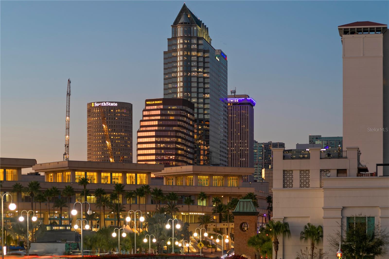 PARKCREST HARBOUR ISLAND CONDO - Residential