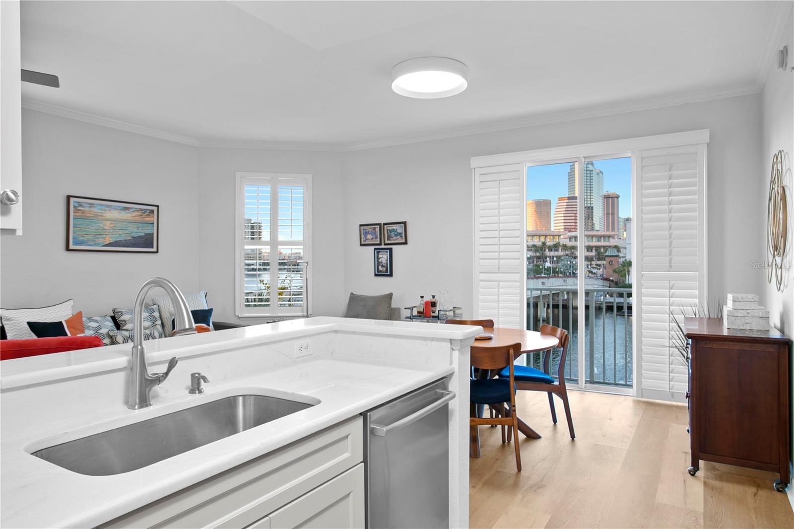 PARKCREST HARBOUR ISLAND CONDO - Residential