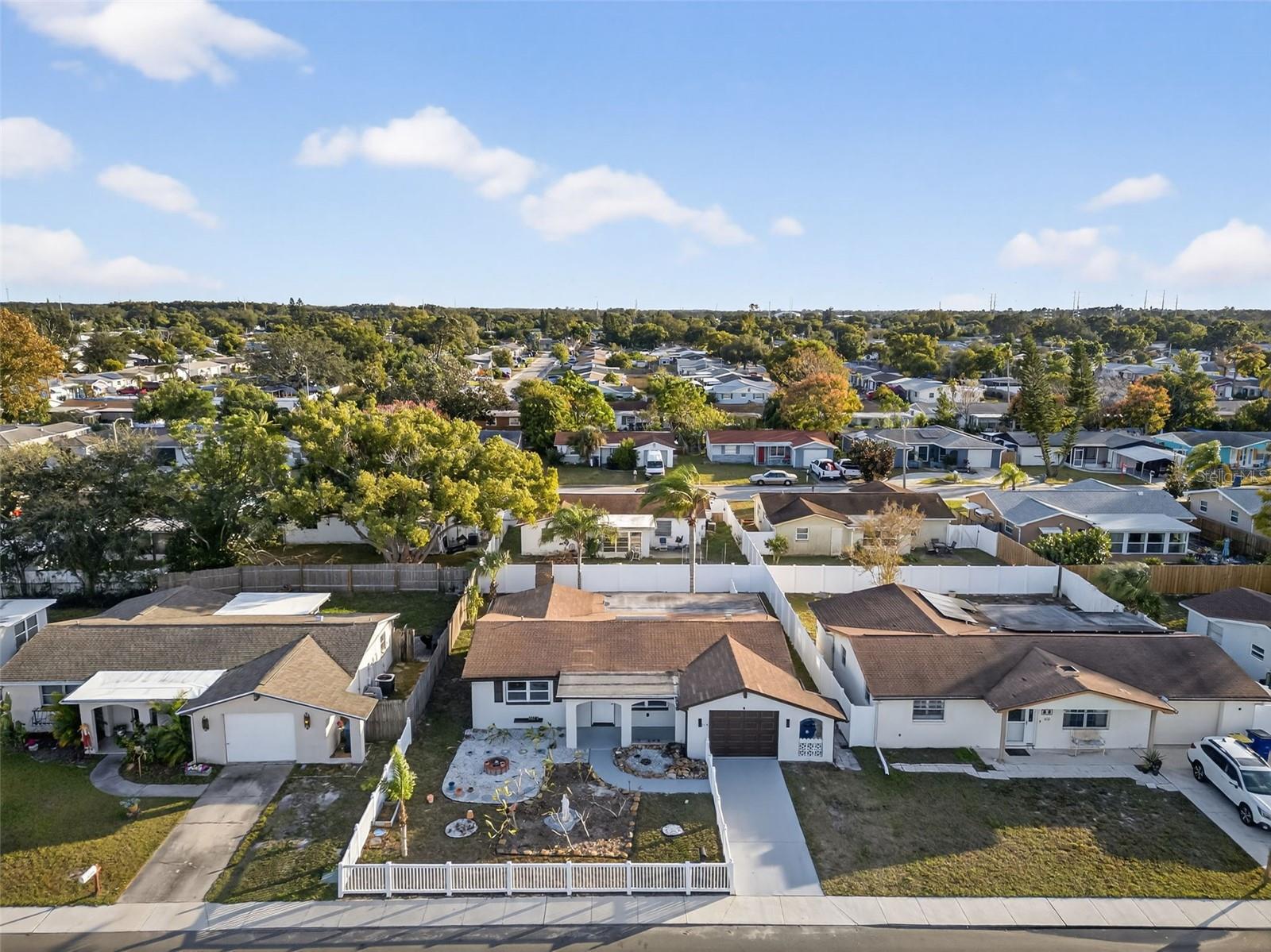 HOLIDAY LAKE ESTATES - Residential