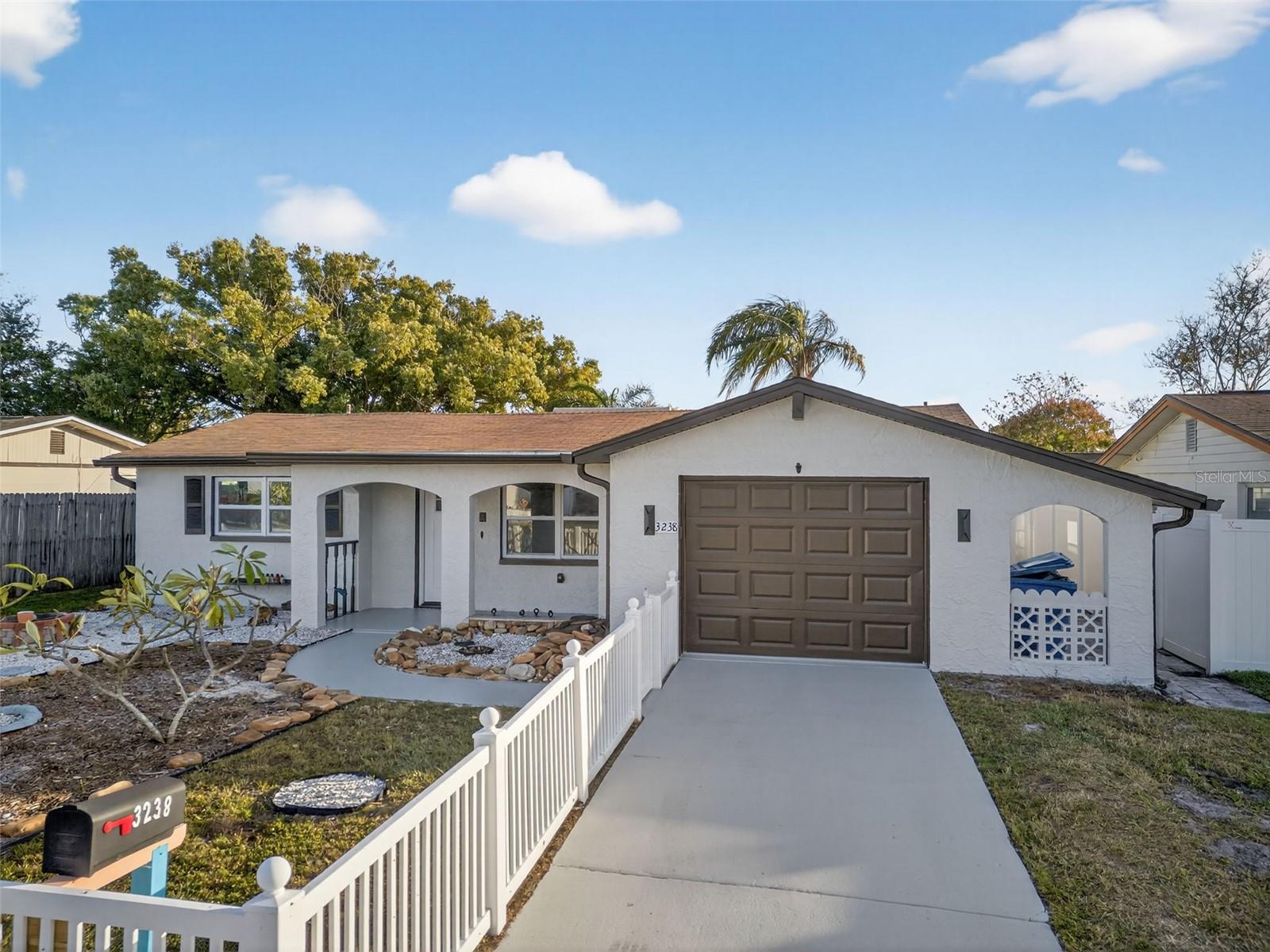 HOLIDAY LAKE ESTATES - Residential