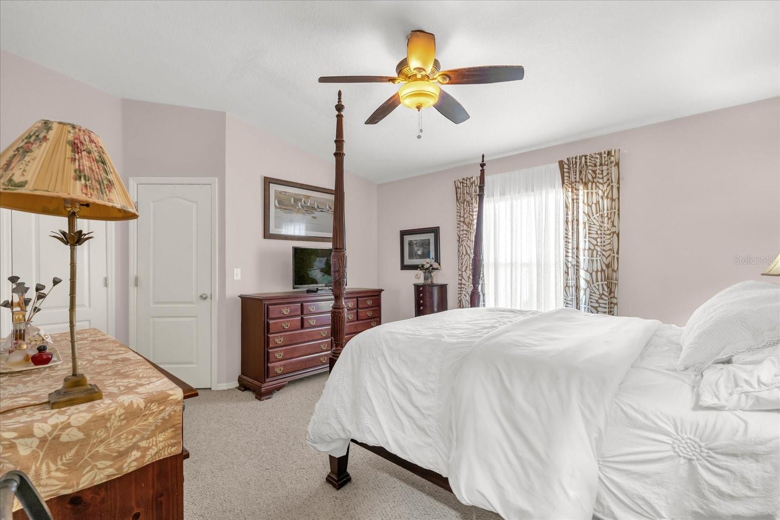 TOWER GROVE - Residential