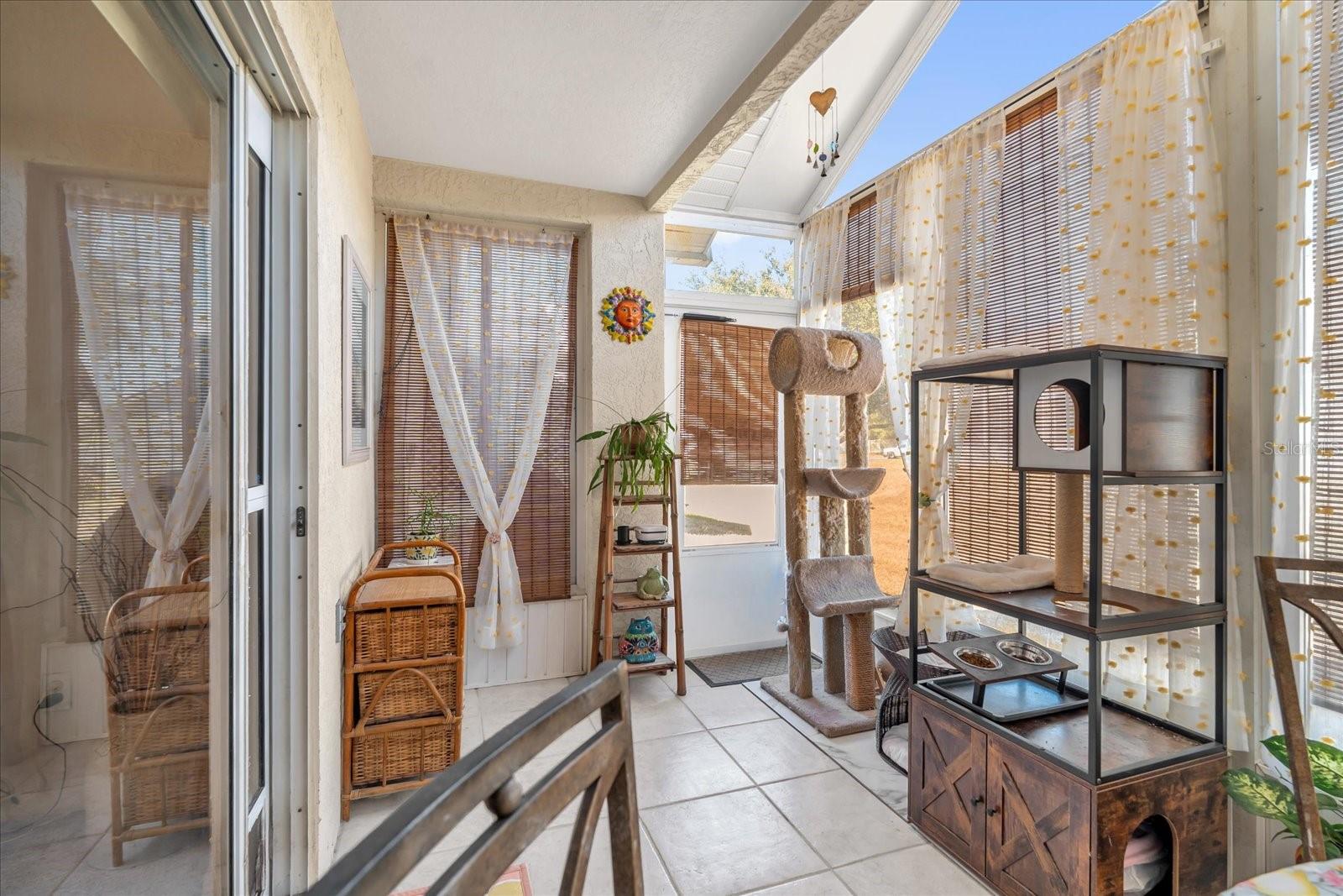 TOWER GROVE - Residential