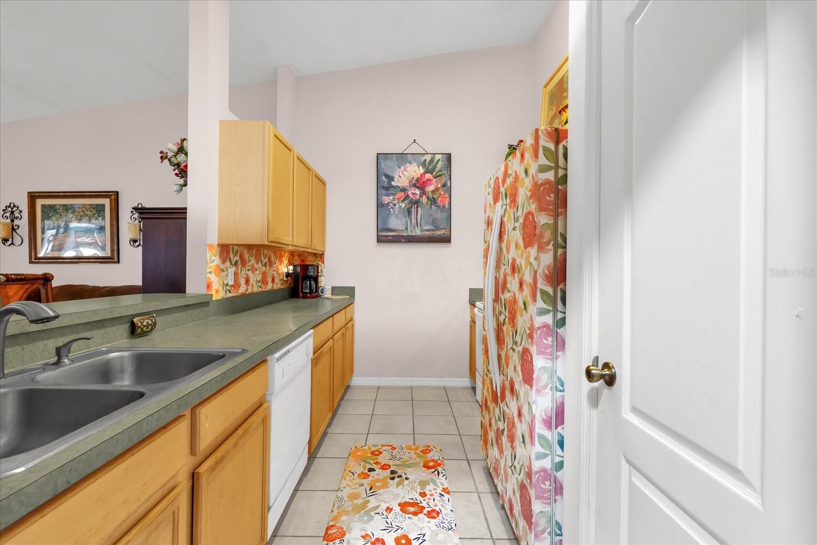 TOWER GROVE - Residential