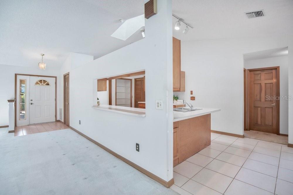 DELTONA LAKES UNIT 38 - Residential