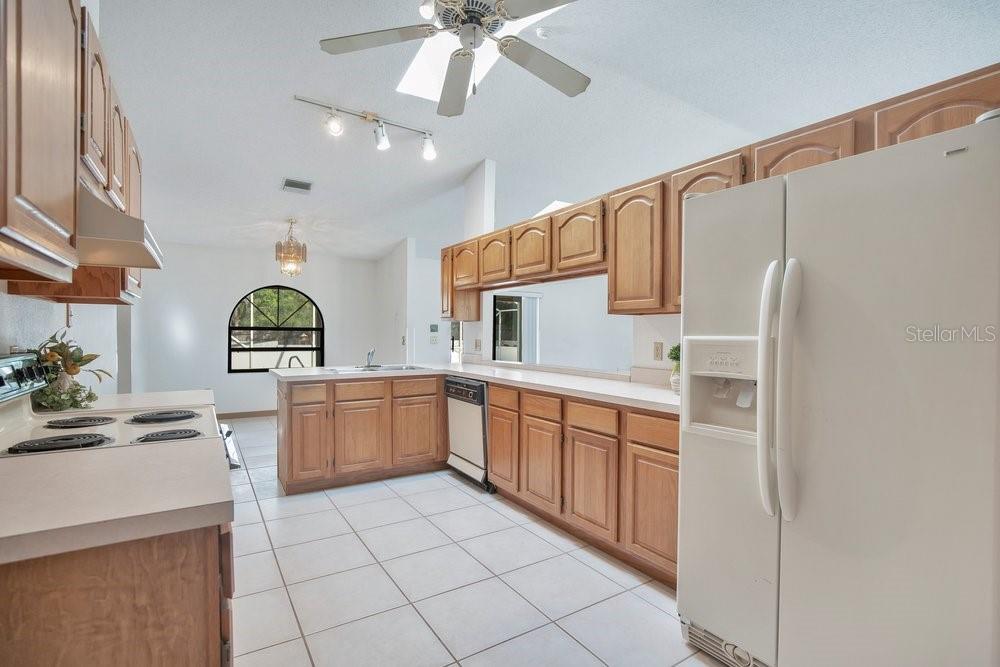 DELTONA LAKES UNIT 38 - Residential