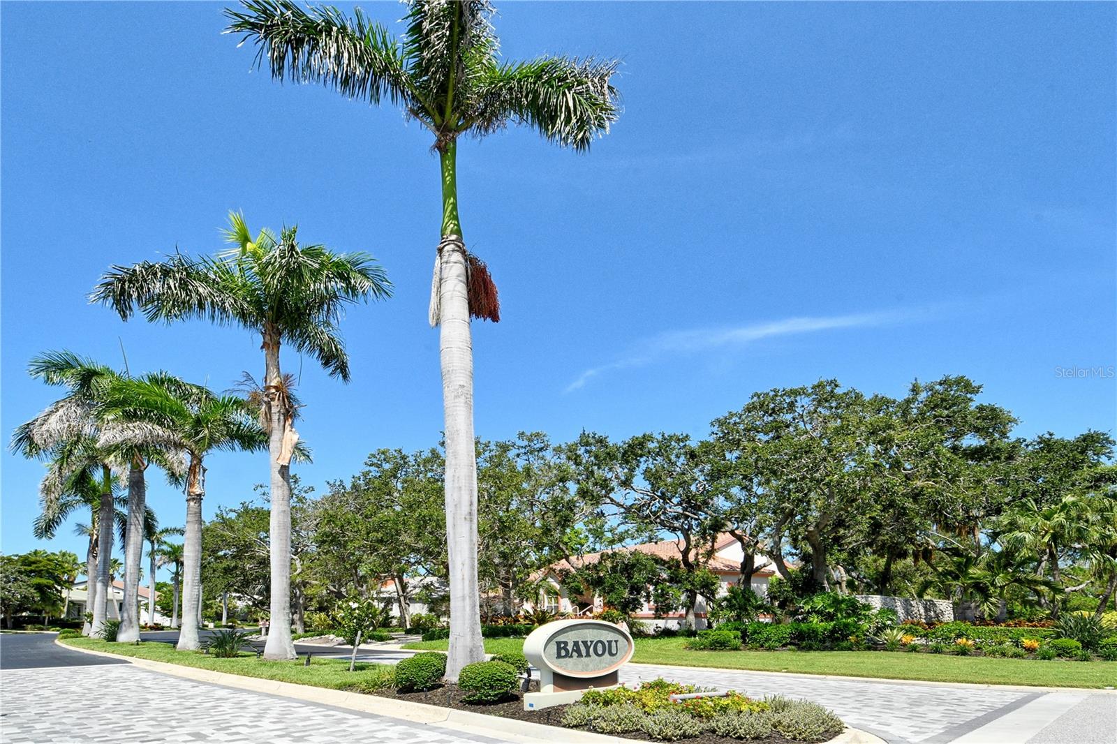 BAY ISLES - Residential