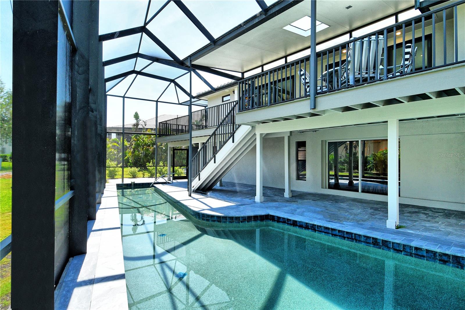 BAY ISLES - Residential