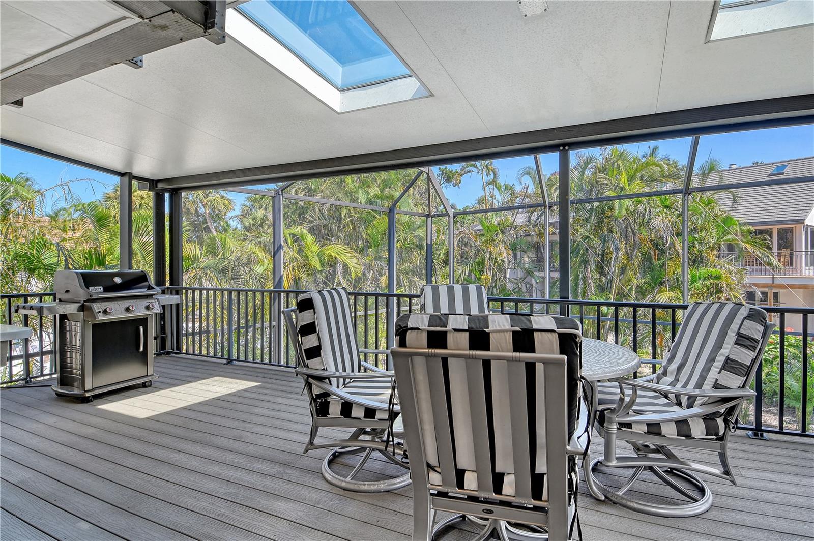 BAY ISLES - Residential