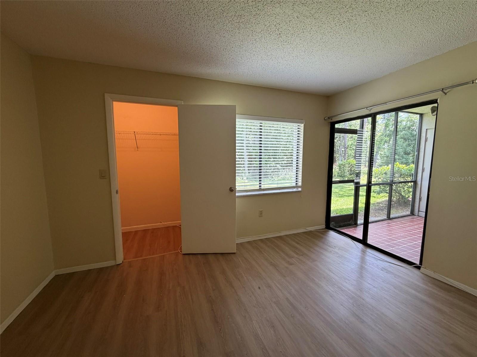 EAST LAKE WOODLANDS CONDO - Residential Lease