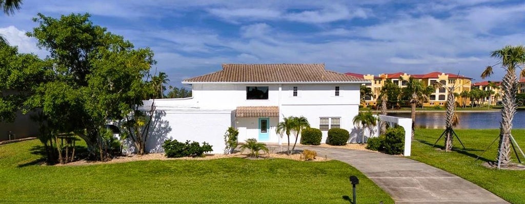 Photo of 175 Colony Point Drive, Punta Gorda, FL 33950 (MLS # C7530693)