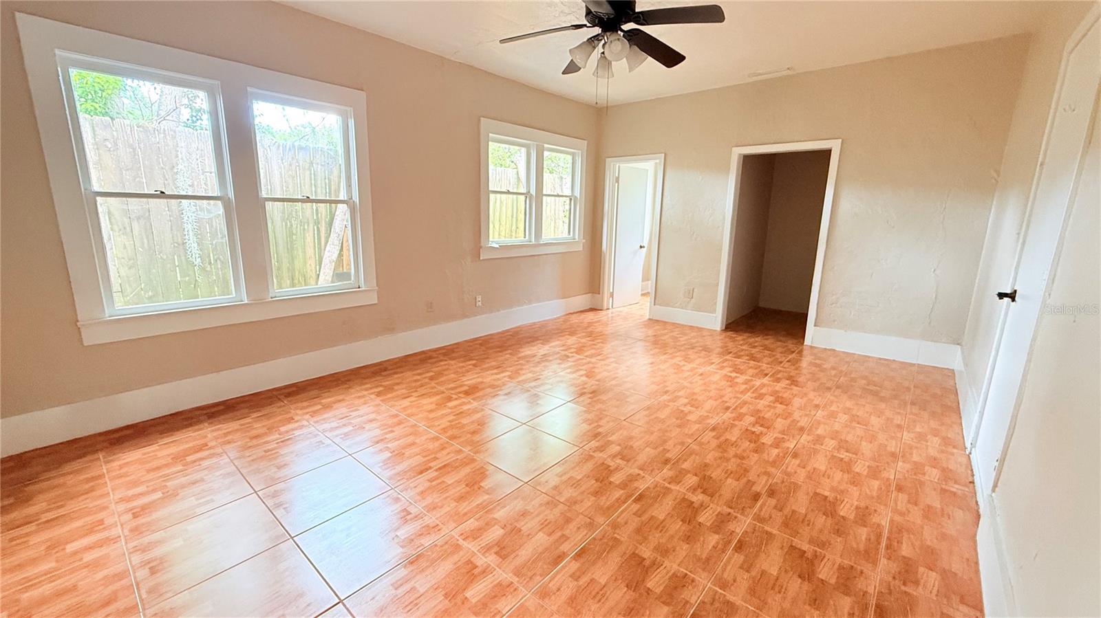 808 NW 23RD AVENUE