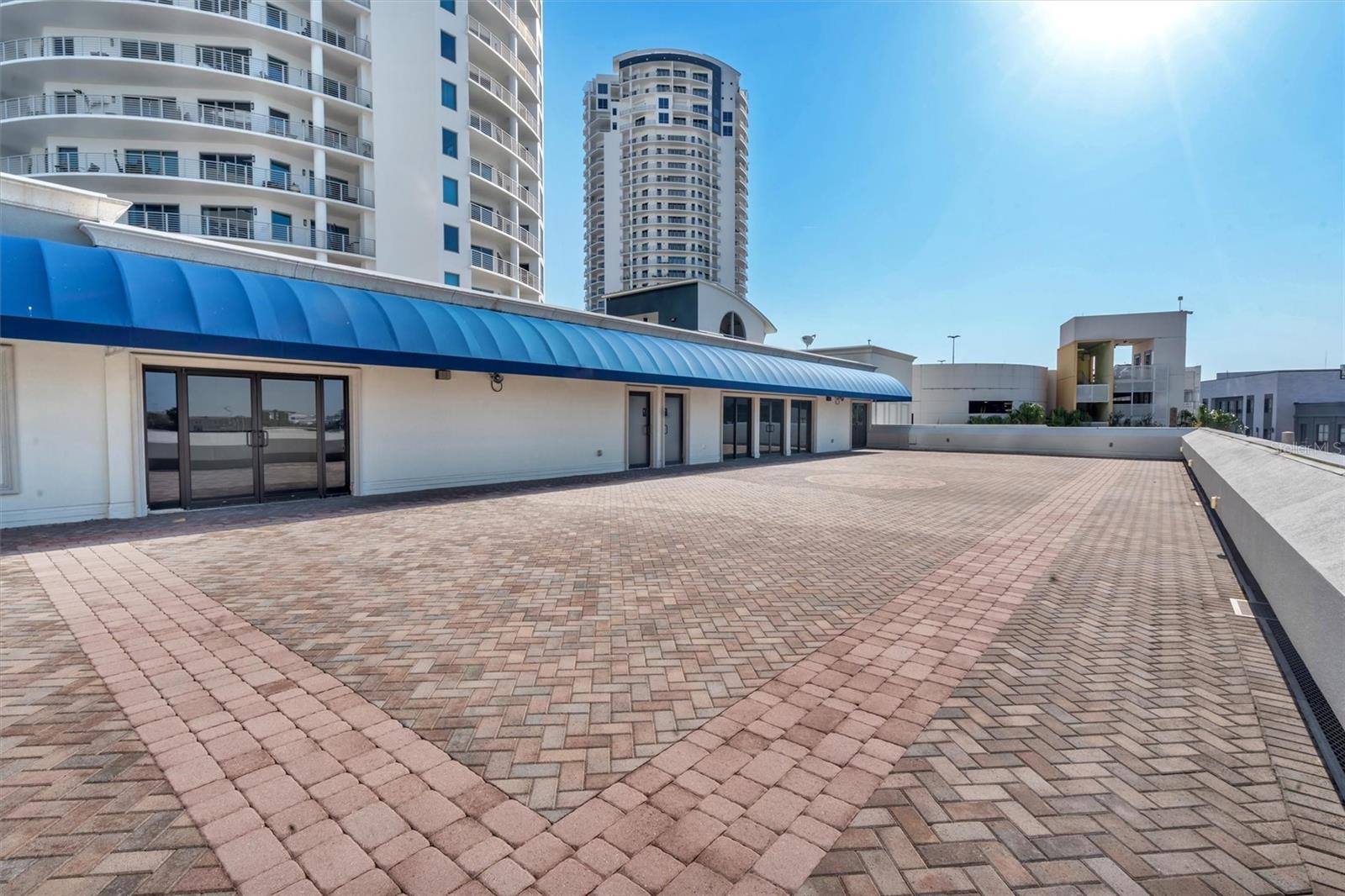 GILCHRISTS A W OAK GROVE - Commercial Sale