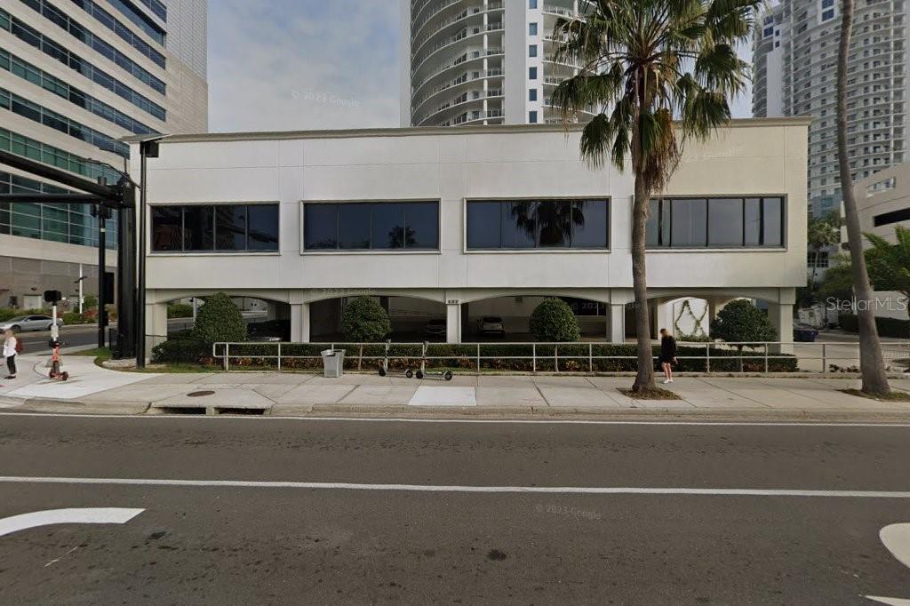 Prime office building located in the heart of a multibillion dollar redevelopment in Tampa's Water Street corridor. Seize this rare opportunity to own a premium piece of real estate, situated on the corner of Channelside Dr & Meridian Ave.