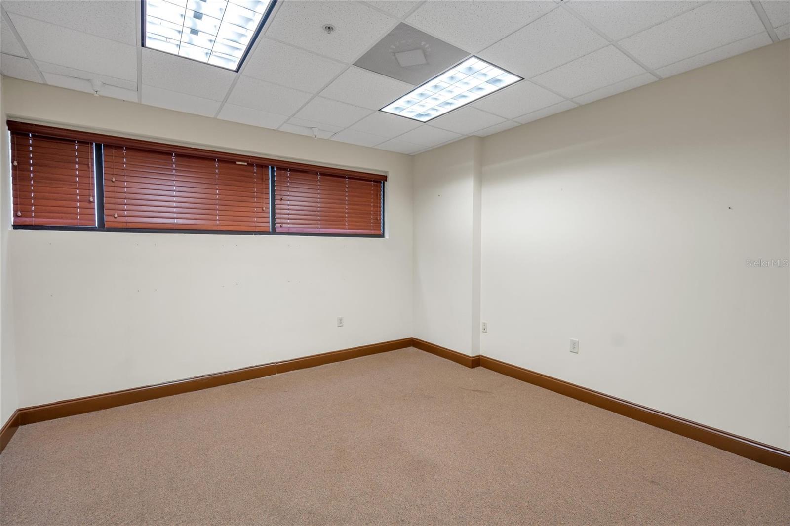 GILCHRISTS A W OAK GROVE - Commercial Sale
