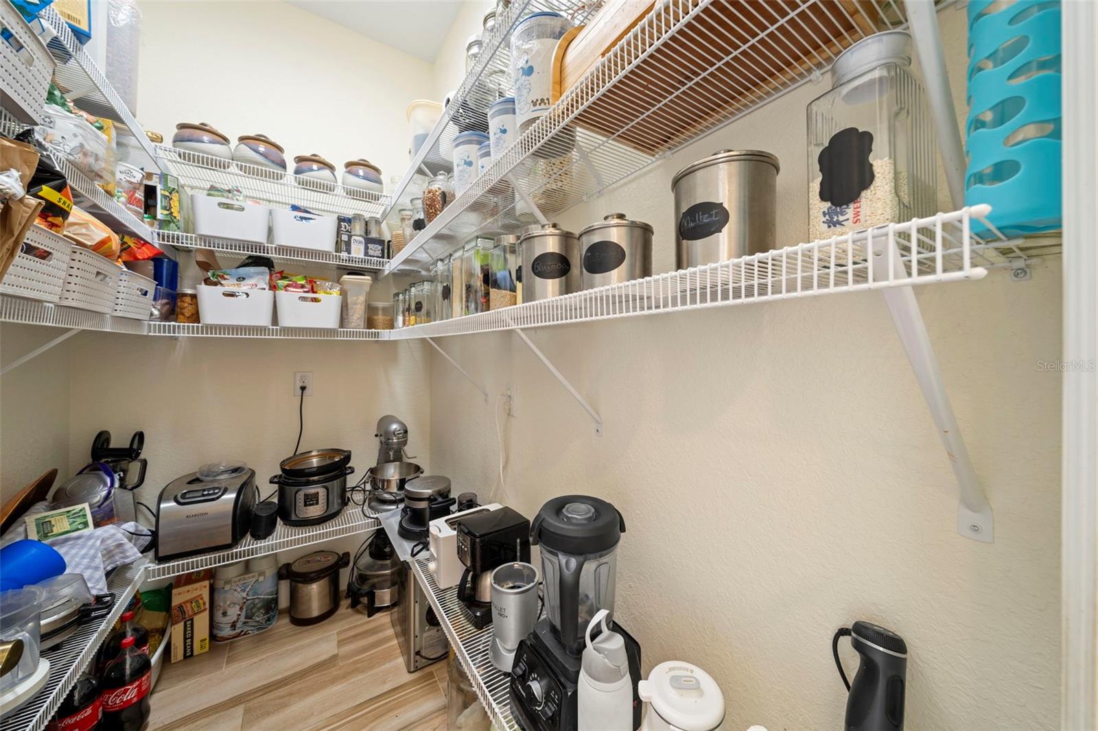 ORLANDO PINES #A-49 UN III - Residential