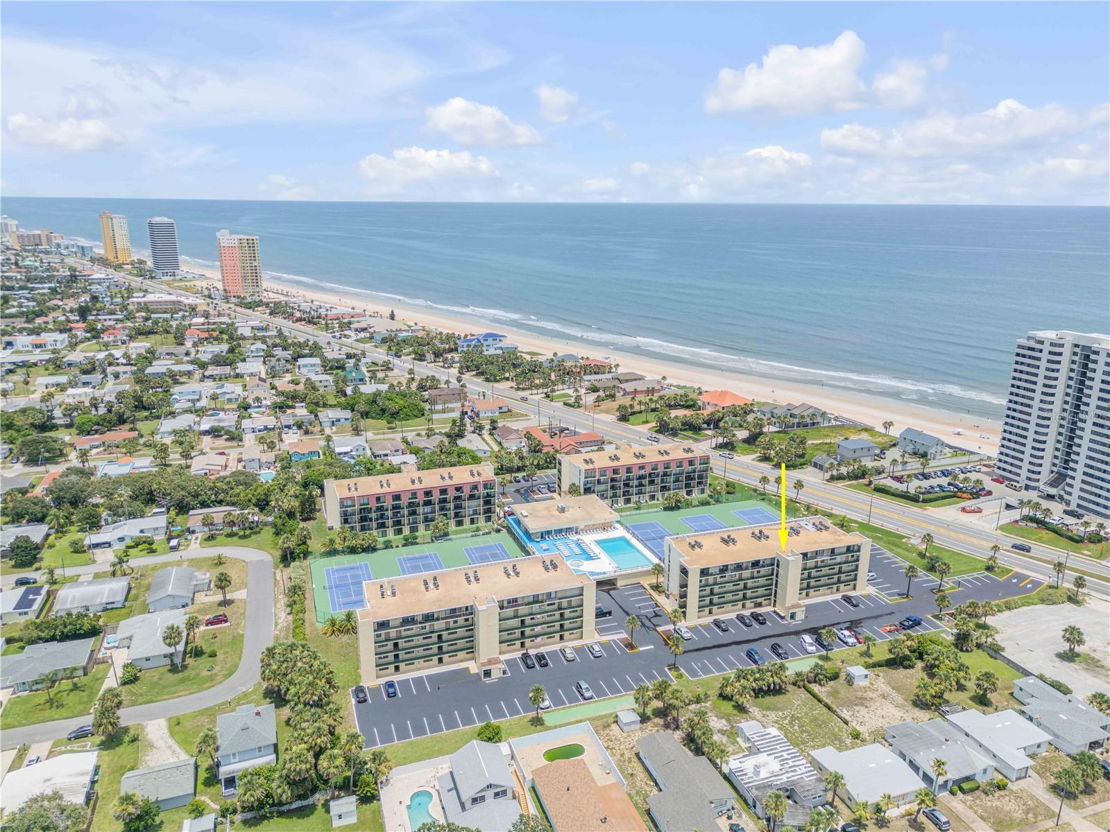 Steps from the Sand, Packed with Perks!
This beautifully updated 2nd-floor condo is located just across the street from the world-famous Daytona Beach and comes FULLY FURNISHED—ready for you or your guests to enjoy. Relax on your private balcony and appreciate the upgrades including a brand-new AC unit, hurricane-grade slider, impact windows, new tile flooring, and modern lighting throughout. Vantage Point offers an unbeatable array of amenities: a heated pool, spa, sauna, fitness center, tennis and pickleball courts, plus a clubhouse with a kitchen, library, ping pong, and pool tables. The monthly HOA includes water, cable, internet, pest control, sewer, trash, and building insurance for worry-free living. Whether you're seeking a personal beach getaway, a full-time home, or a rental income opportunity, this condo checks all the boxes—with flexible one-month minimum rentals allowed.