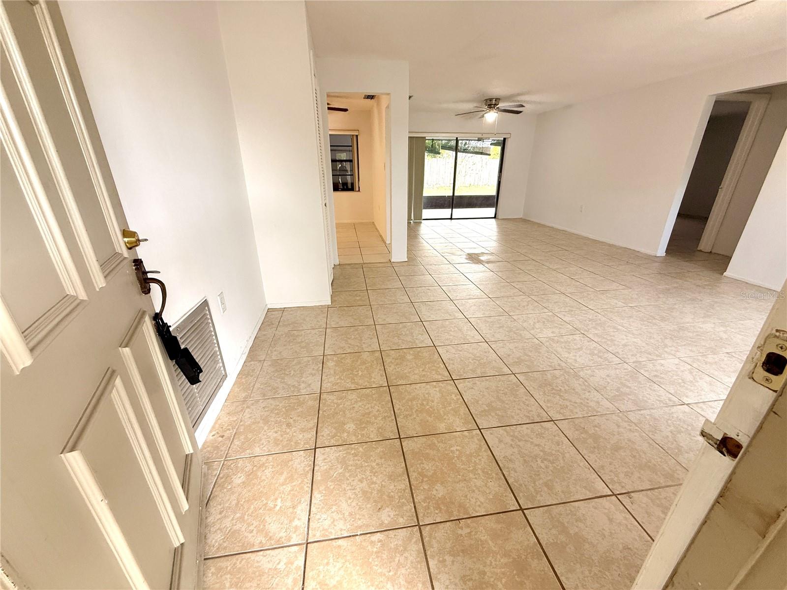613 SANDY HOLLOW RD