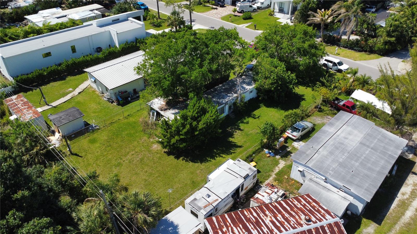 N G & T C L F UNIT 2 - Land