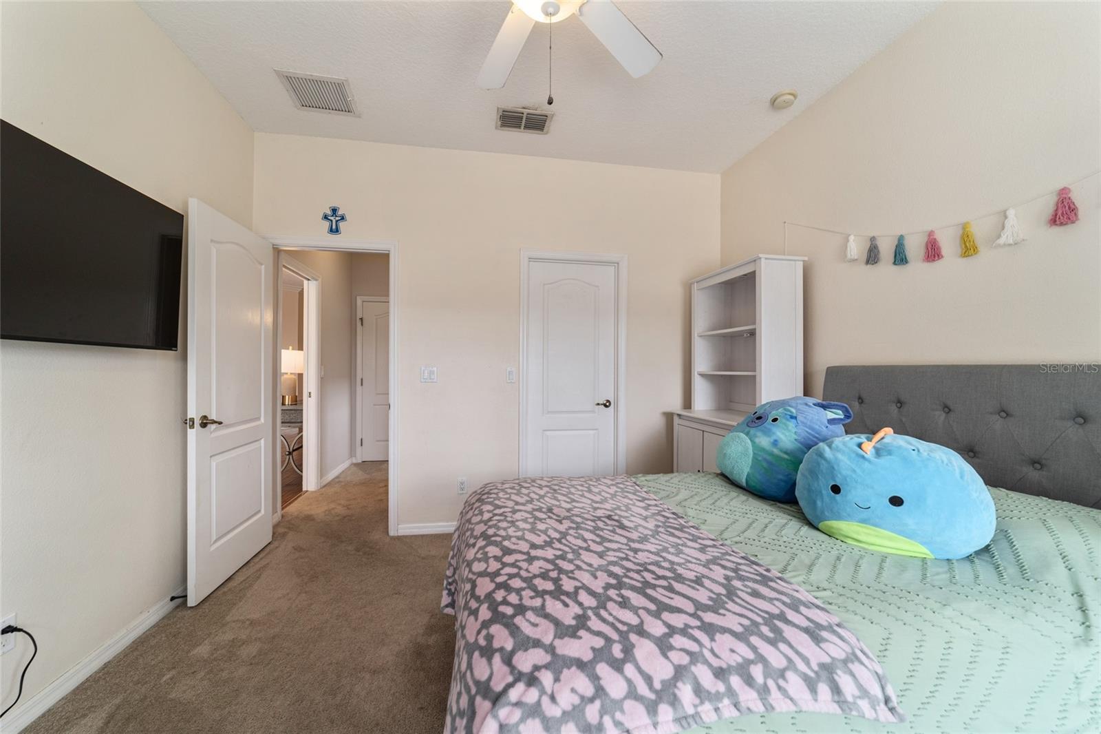 HEATH BROOK HILLS - Residential Lease