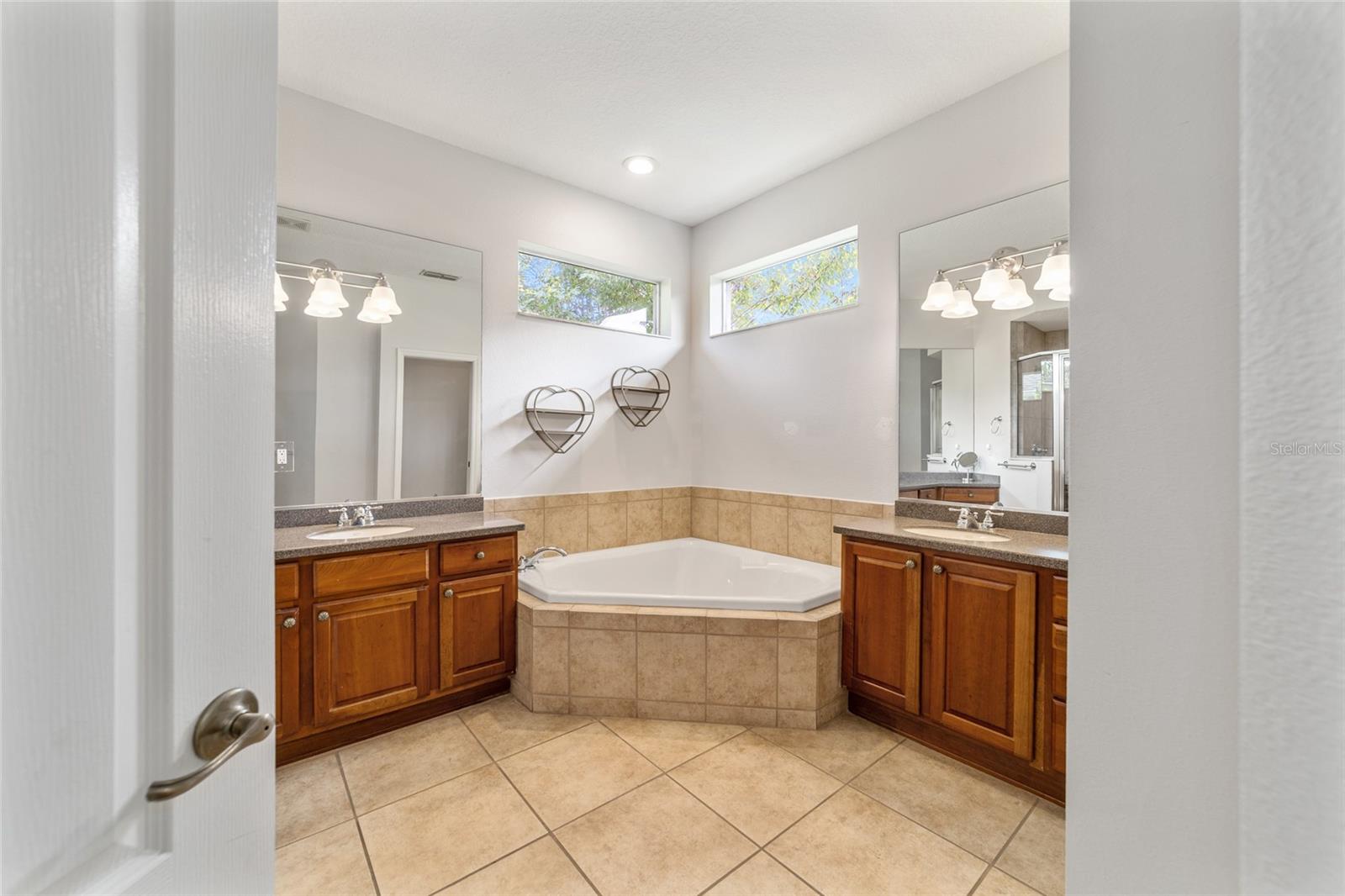 HEATH BROOK HILLS - Residential Lease