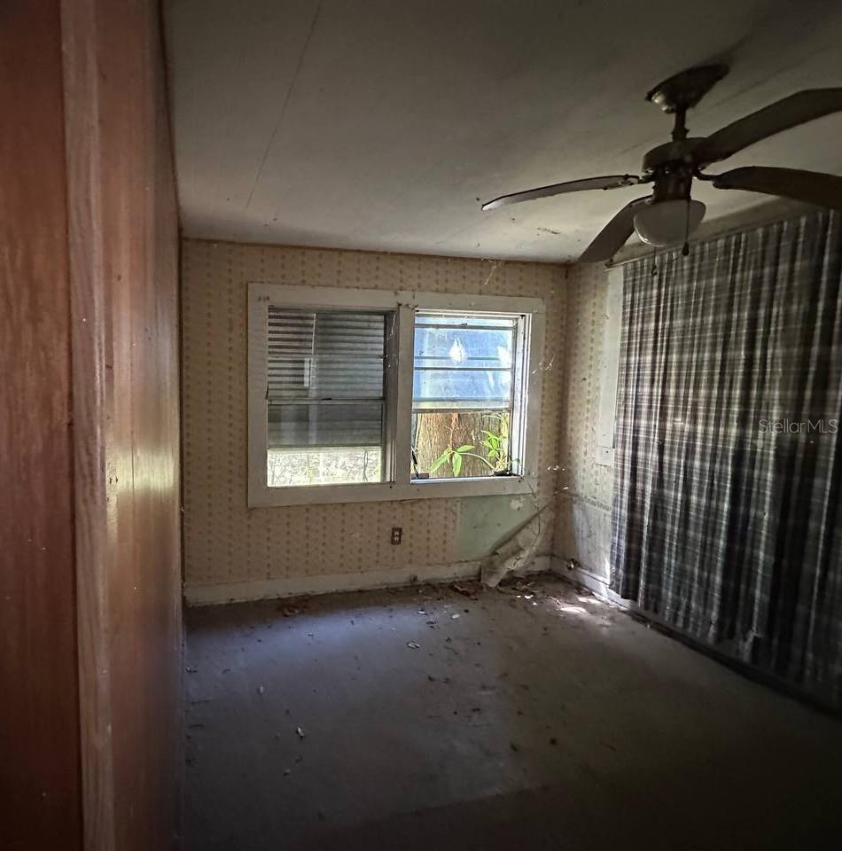 LAKEVIEW HEIGHTS - Residential