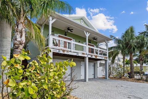 12116 LAGOON LANE TREASURE ISLAND FL 33706