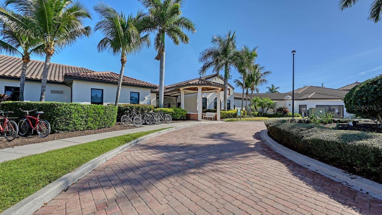 SARASOTA NATIONAL - Residential