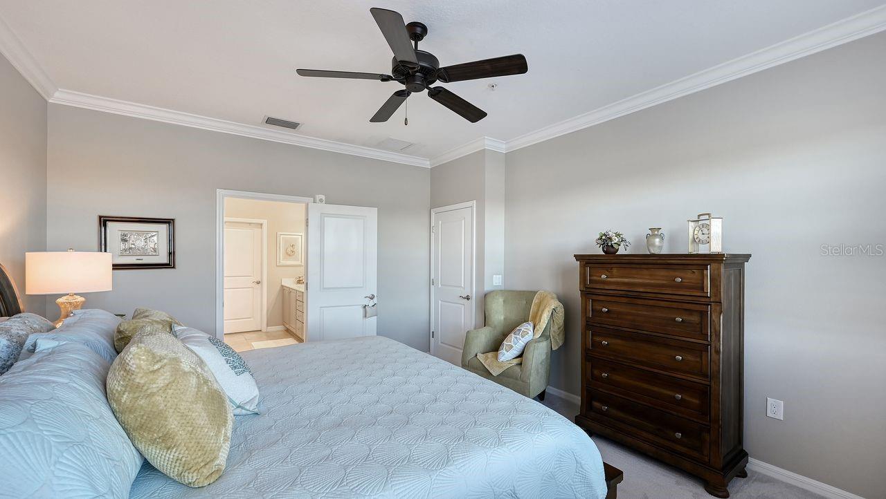 SARASOTA NATIONAL - Residential