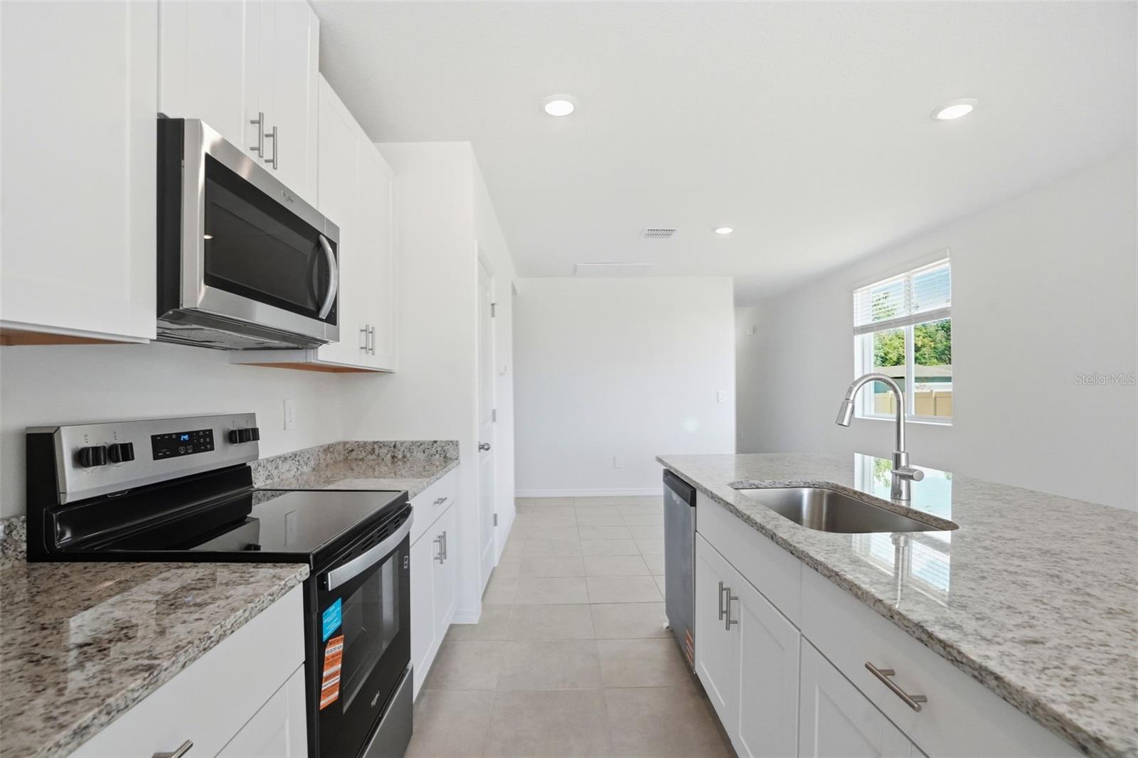 LEYLAND PRESERVE - Residential