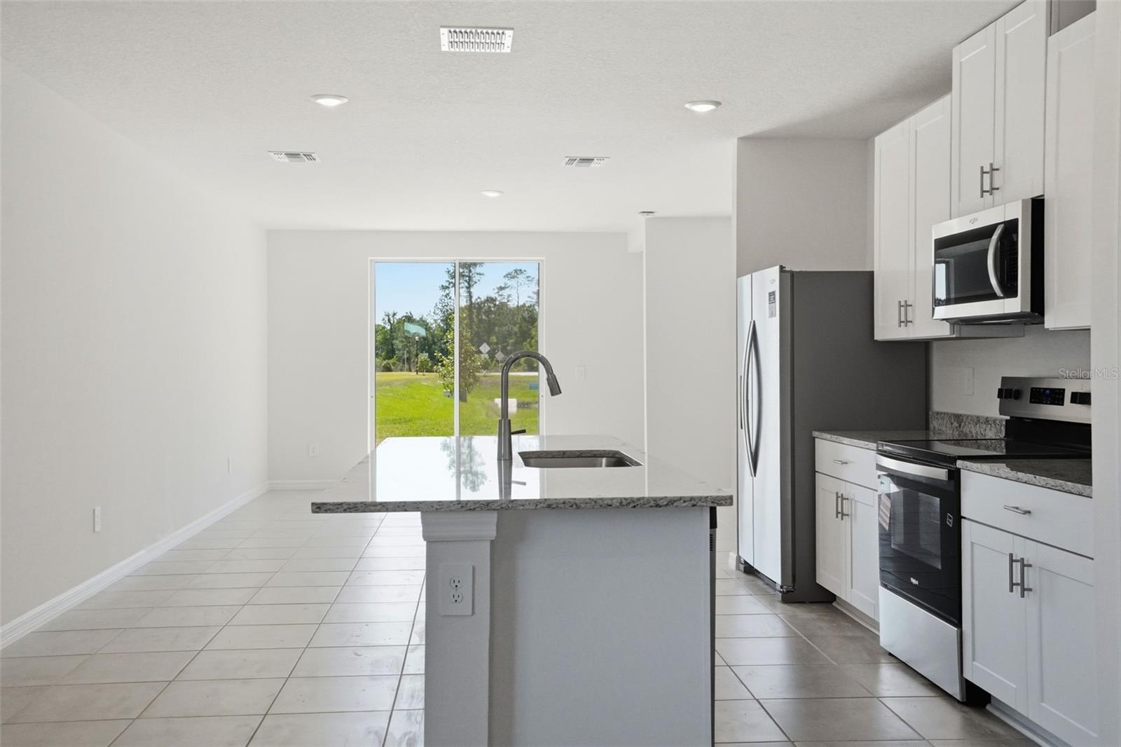 LEYLAND PRESERVE - Residential