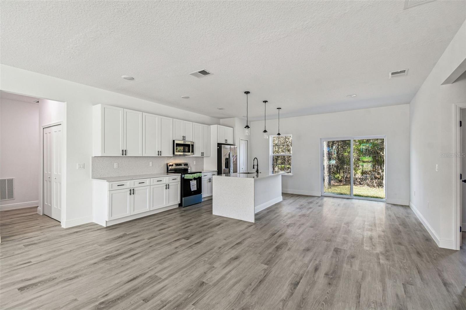 CITRUS SPGS UNIT 23 - Residential