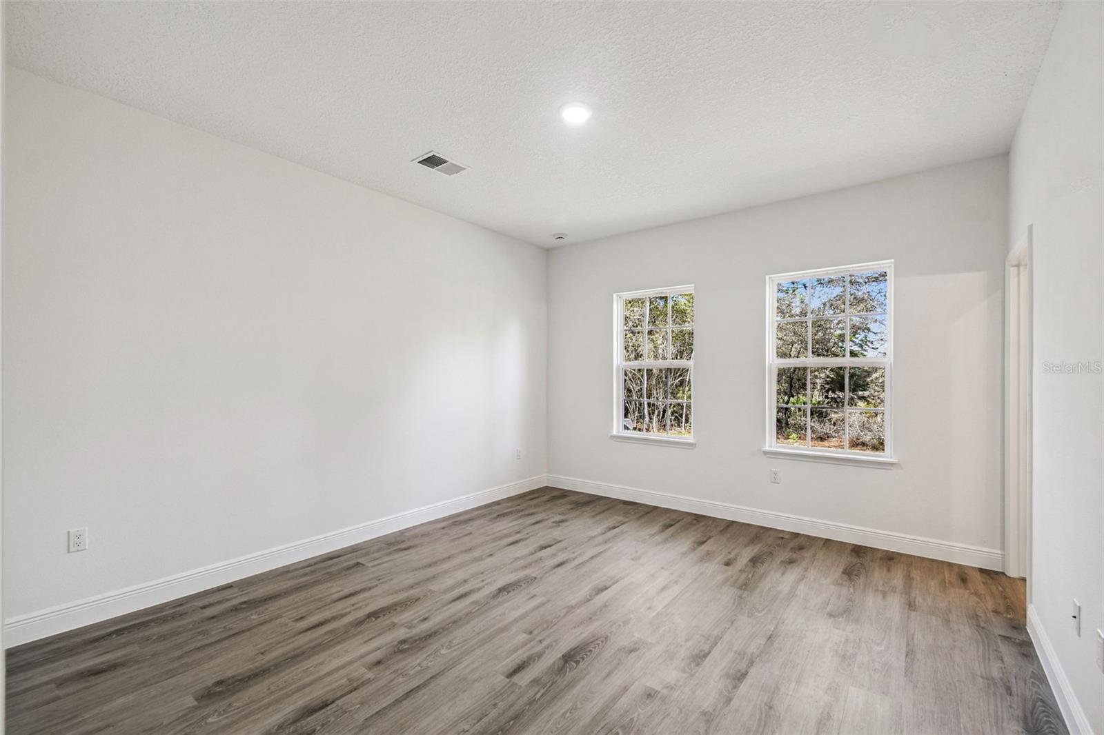 CITRUS SPGS UNIT 23 - Residential