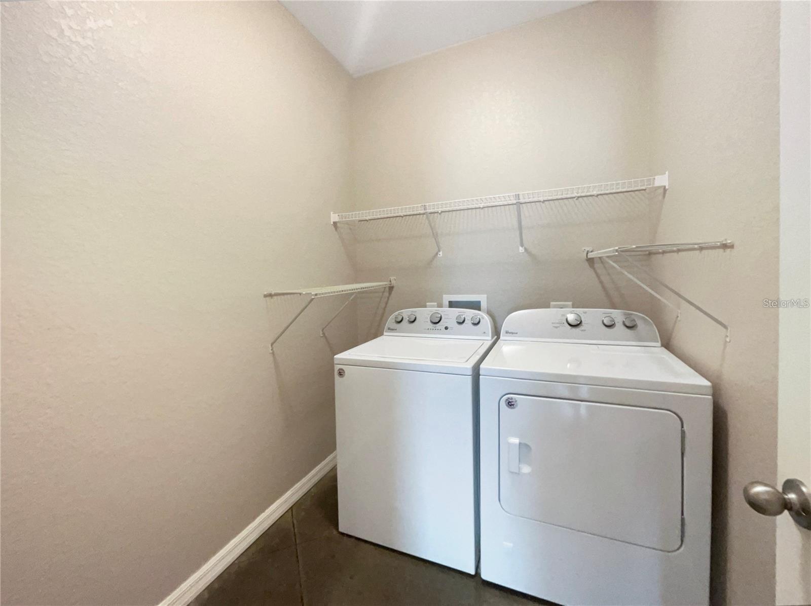 WHISPERING TRAILS PH 02 - Residential Lease