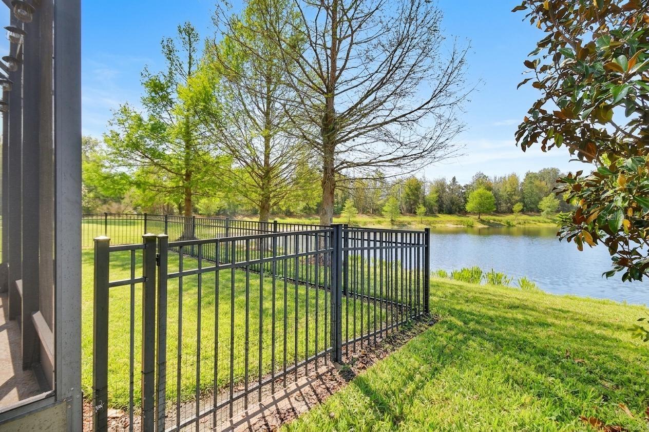 VICTORIA GARDENS - Residential