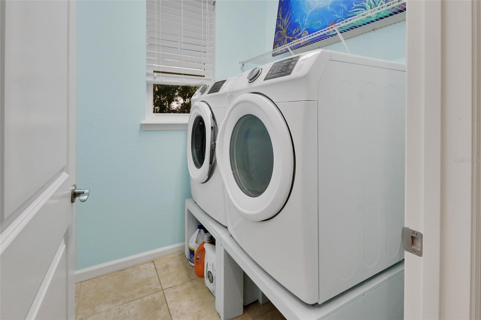 VICTORIA GARDENS - Residential