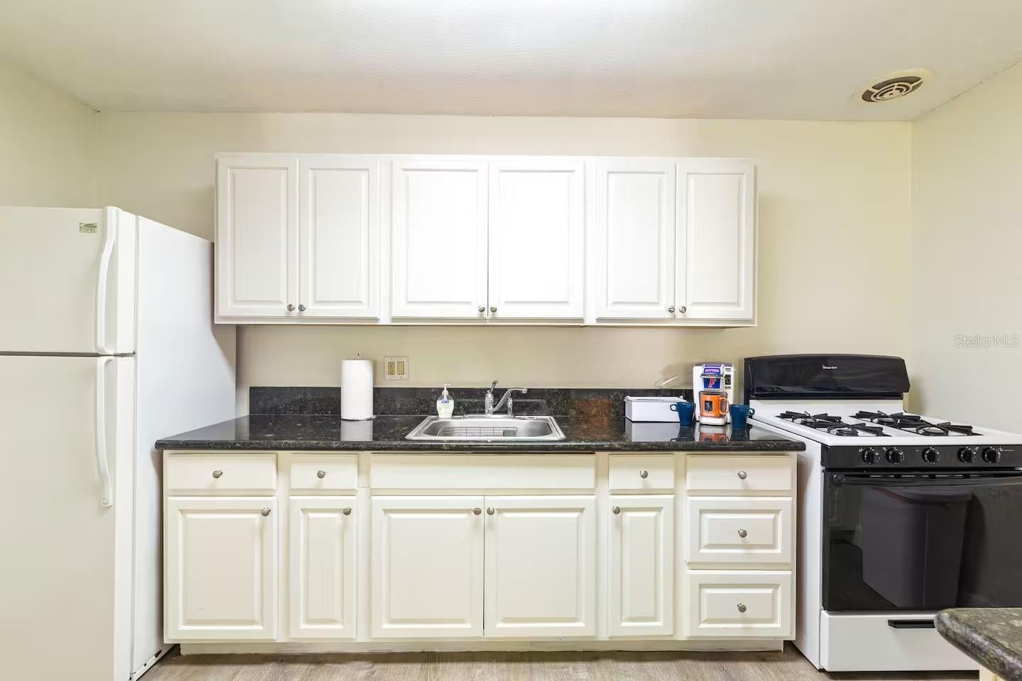 1700 SW 16TH COURT K24