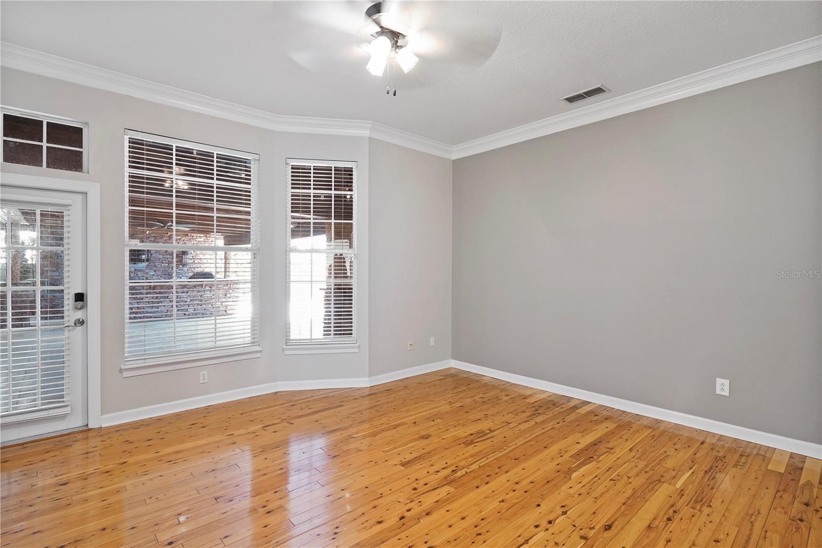 CELEBRATION NORTH VILLAGE UNIT 04 - Residential Lease