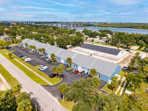 Photo of 720 Magnolia Street, New Smyrna Beach, FL 32168 (MLS # NS1089486)