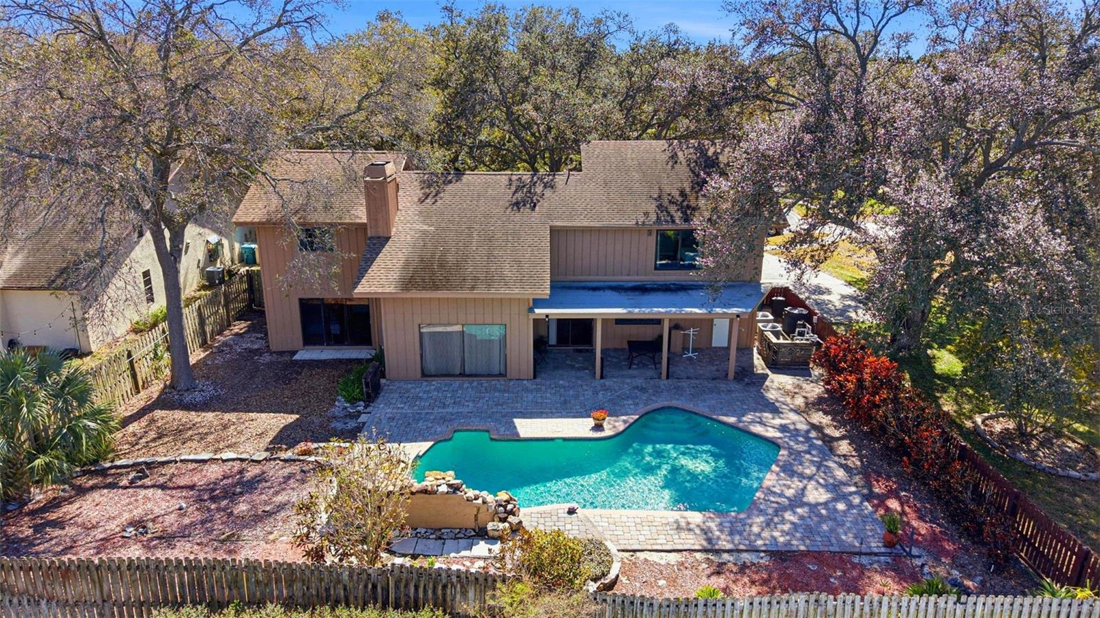 WESTLAKE VILLAGE SEC II - Residential